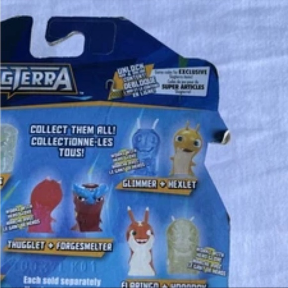 Slugterra Glimmer + Hexlet Toy Set - Orange and Blue Super Rare - Picture 4 of 7
